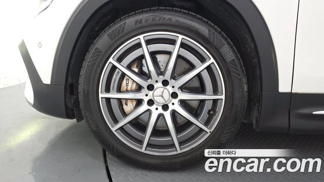 Mercedes-Benz GLB-Class из Кореи Encar