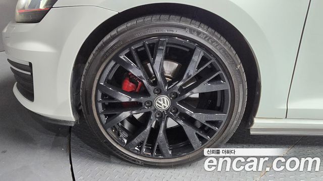 Volkswagen Golf из Кореи Encar