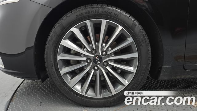 Kia K7 из Кореи Encar