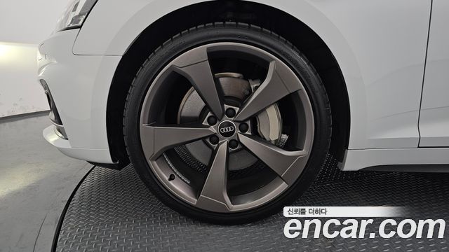 Audi A5 из Кореи Encar