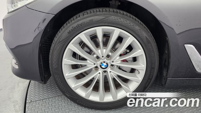 BMW 5-Series из Кореи Encar