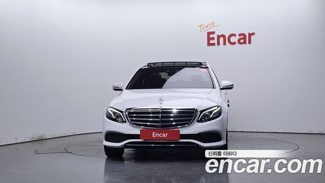 Mercedes-Benz E-Class из Кореи Encar