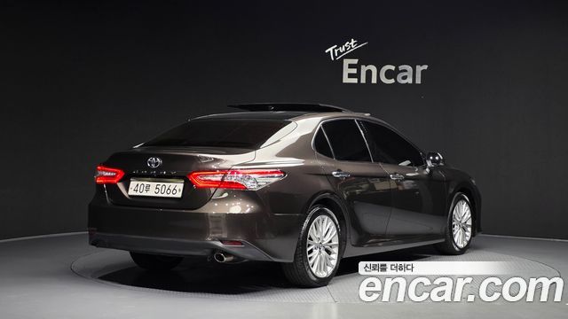 Toyota Camry из Кореи Encar
