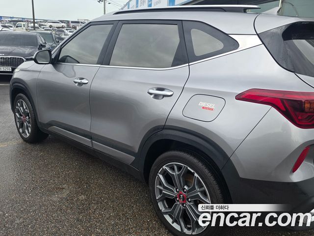 Kia Seltos из Кореи Encar