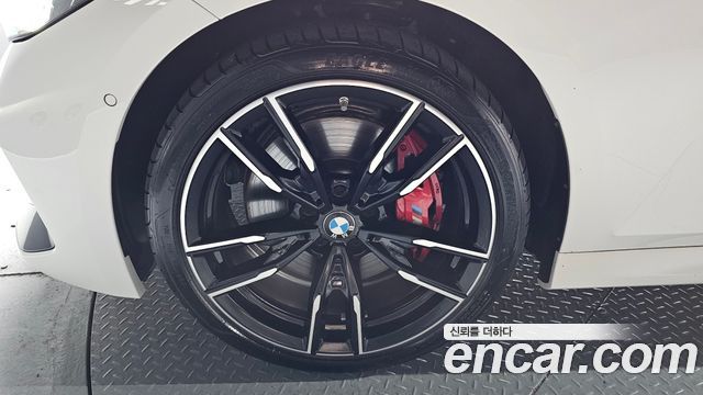 BMW 3-Series из Кореи Encar