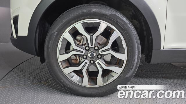 Ssangyong KORANDO из Кореи Encar
