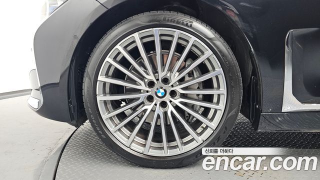 BMW 7-Series из Кореи Encar