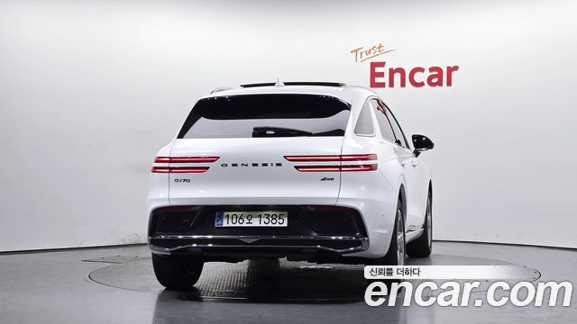 Genesis GV70 из Кореи Encar