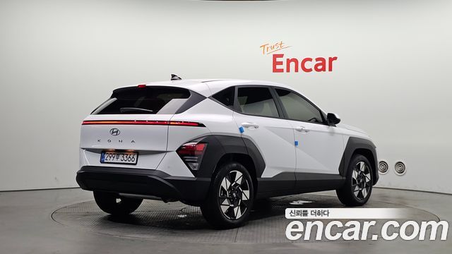 Hyundai Kona из Кореи Encar
