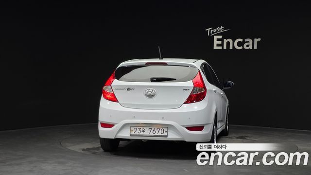 Hyundai Accent из Кореи Encar