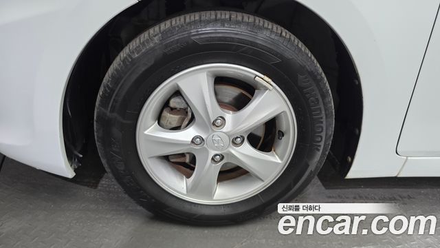 Hyundai Accent из Кореи Encar