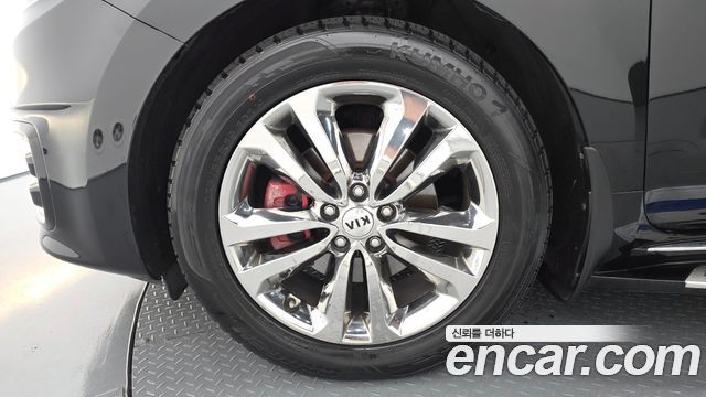 Kia Carnival из Кореи Encar