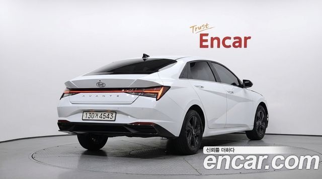 Hyundai AVANTE из Кореи Encar