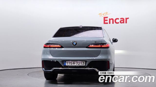 BMW 7-Series из Кореи Encar