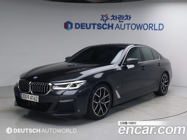 BMW 5-Series 530i M Sport Package — пробег 56 576 км — фото 1 из 5