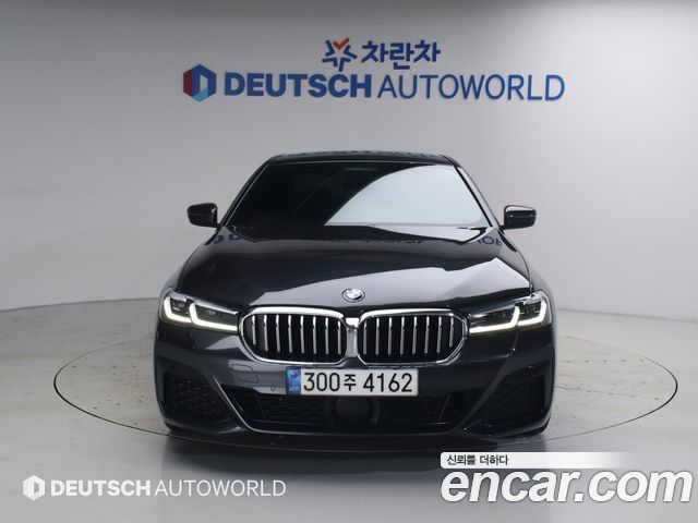 BMW 5-Series 530i M Sport Package — пробег 56 576 км — фото 3 из 5