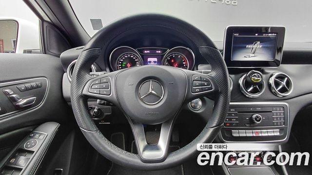 Mercedes-Benz GLA-Class из Кореи Encar