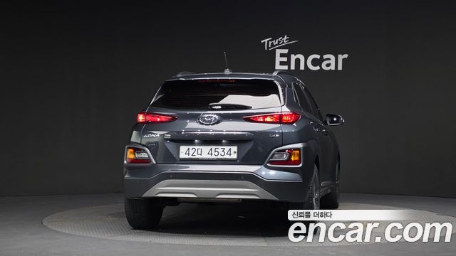 Hyundai Kona из Кореи Encar