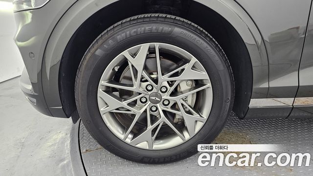 Genesis GV70 из Кореи Encar