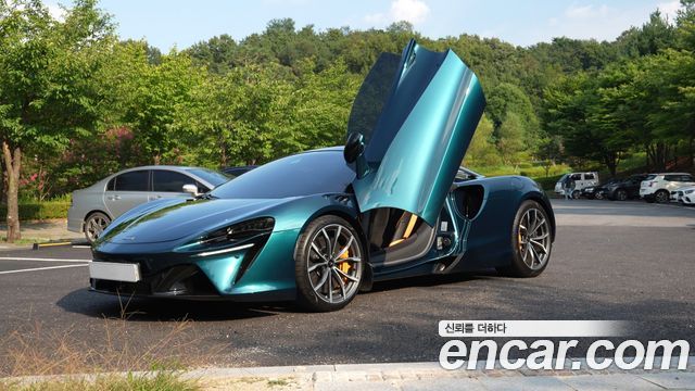 Mclaren Artura из Кореи Encar