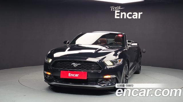 Ford Mustang Convertible — пробег 147 768 км — фото 3 из 5