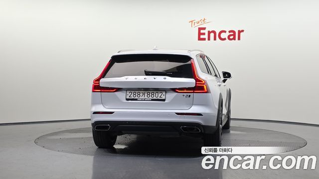 Volvo V60 из Кореи Encar