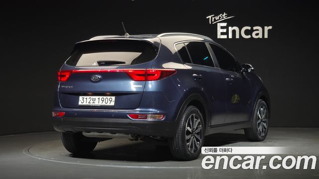 Kia Sportage из Кореи Encar