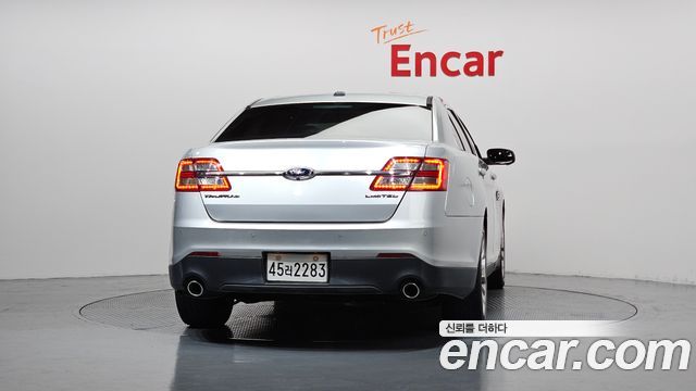 Ford Taurus из Кореи Encar
