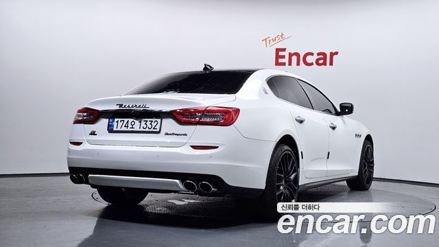 Maserati Quattroporte из Кореи Encar