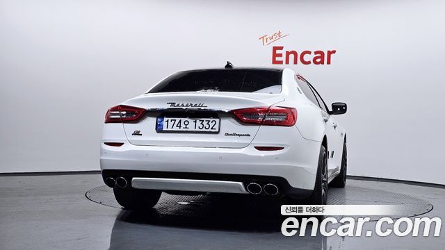 Maserati Quattroporte из Кореи Encar