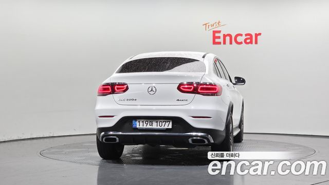 Mercedes-Benz GLC-Class GLC220 d 4MATIC Coupe — пробег 95 576 км — фото 4 из 5