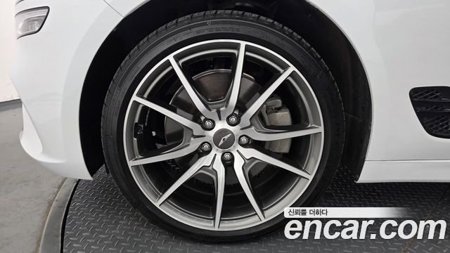 Genesis G70 из Кореи Encar