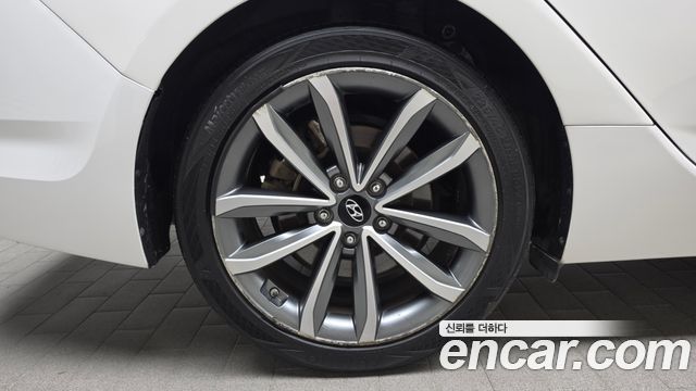 Hyundai i40 из Кореи Encar