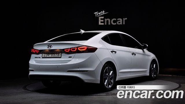 Hyundai AVANTE из Кореи Encar