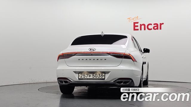 Hyundai Grandeur из Кореи Encar