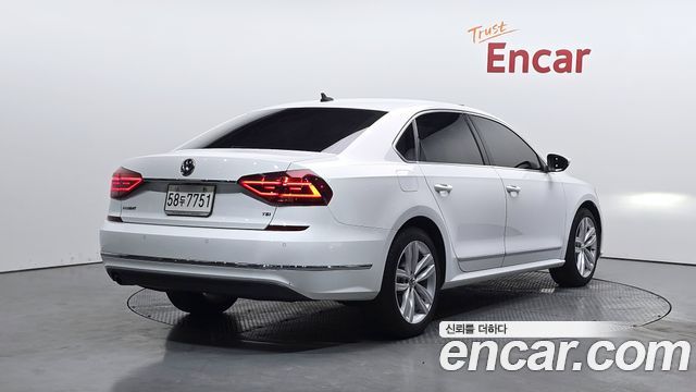 Volkswagen Passat из Кореи Encar