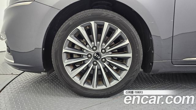 Kia K7 из Кореи Encar