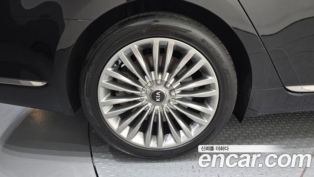 Kia K9 из Кореи Encar