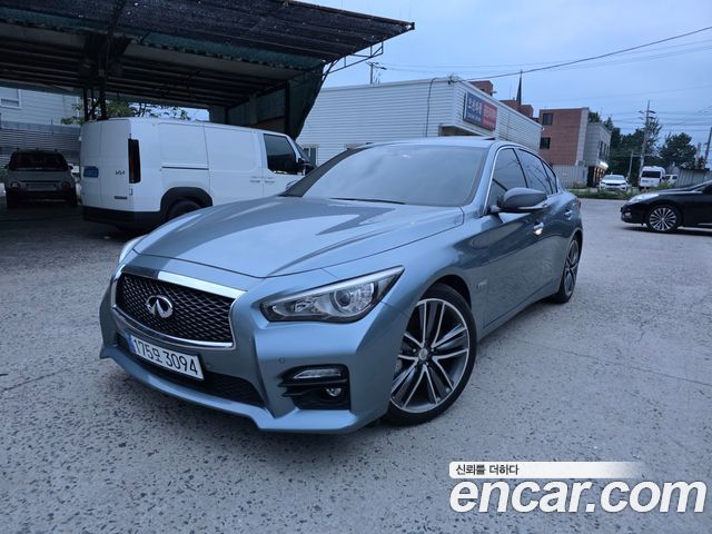 Infiniti Q50 3.5 Hybrid Essence — пробег 191 162 км