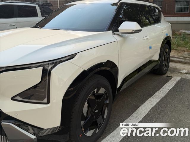 Kia EV5 Long Range 4WD Earth — пробег 1 030 км — фото 3 из 5