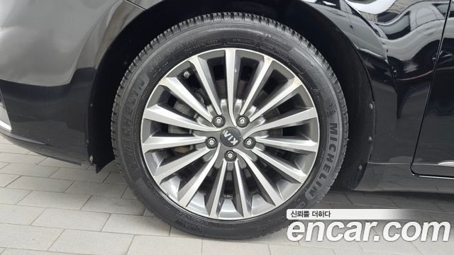 Kia K7 из Кореи Encar