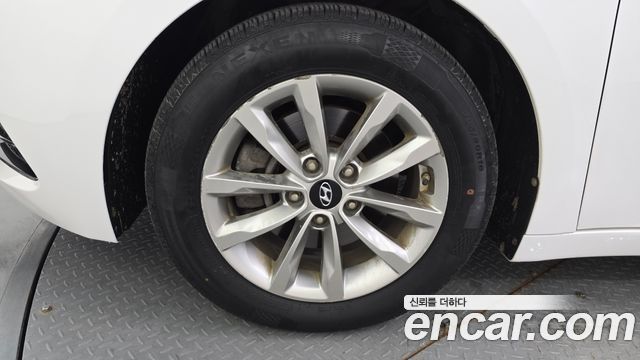 Hyundai i40 из Кореи Encar