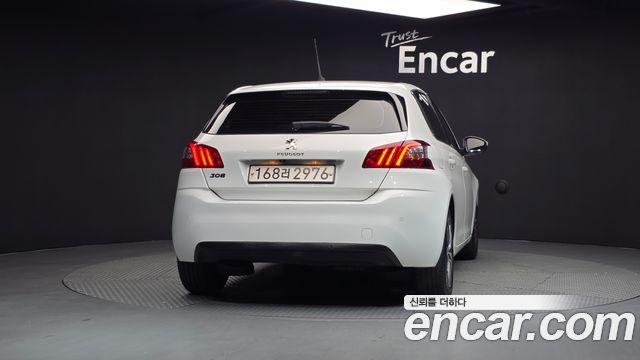 Peugeot 308 1.5 BlueHDi Allure — пробег 85 806 км