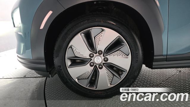 Hyundai Kona из Кореи Encar
