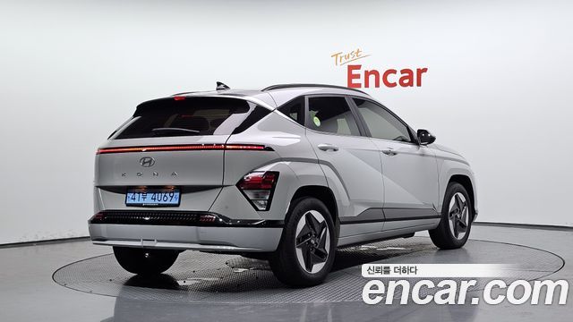 Hyundai Kona из Кореи Encar