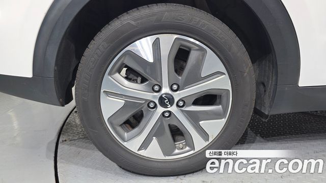 Kia Niro из Кореи Encar