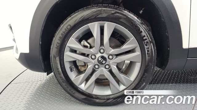 Kia Seltos из Кореи Encar