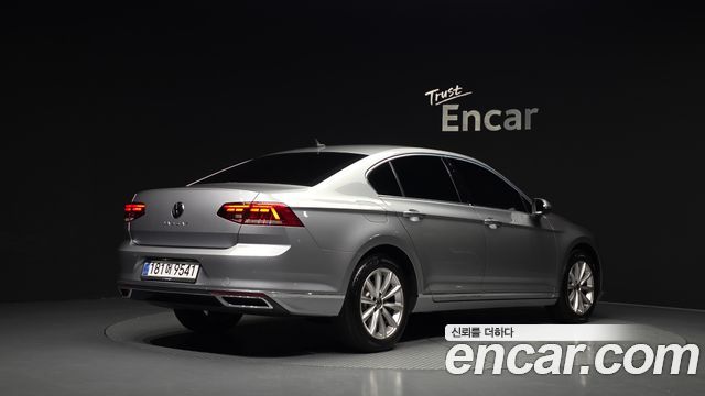 Volkswagen Passat из Кореи Encar