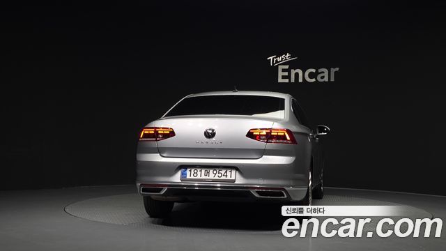 Volkswagen Passat из Кореи Encar