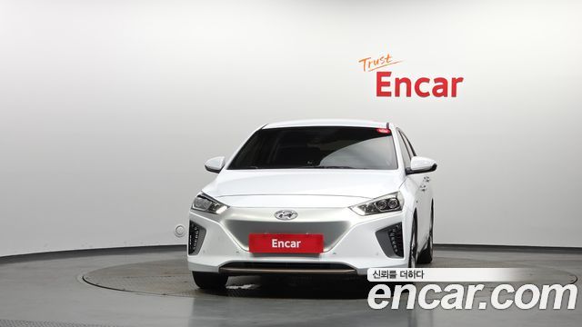 Hyundai Ioniq Q — пробег 124 136 км — фото 3 из 5